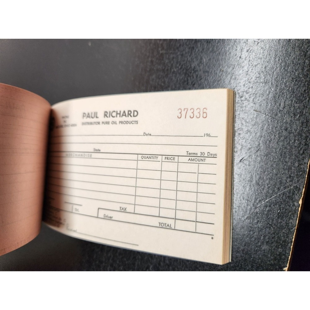 Pure Oil Distributer Paul Richard Receipt‎ Book starts with 37336 - 1960's